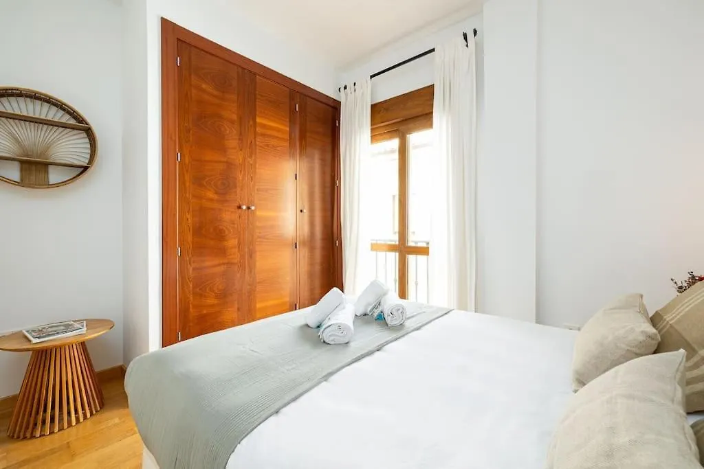 Central Apartment With Pool Малага Испания