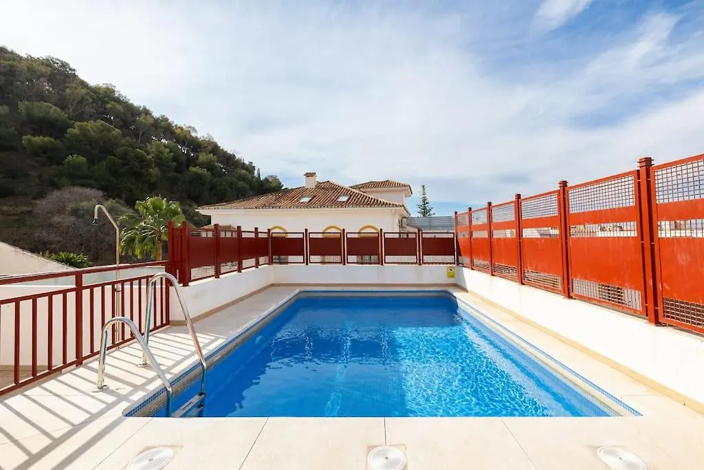 Central Apartment With Pool Малага Испания